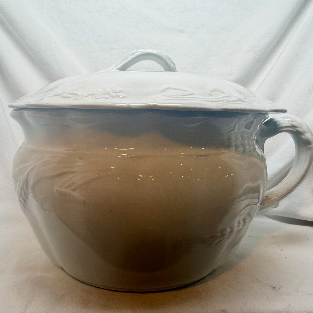 Antique Johnson Brothers Ironstone Chamber Pot: Embossed Wheat Decor